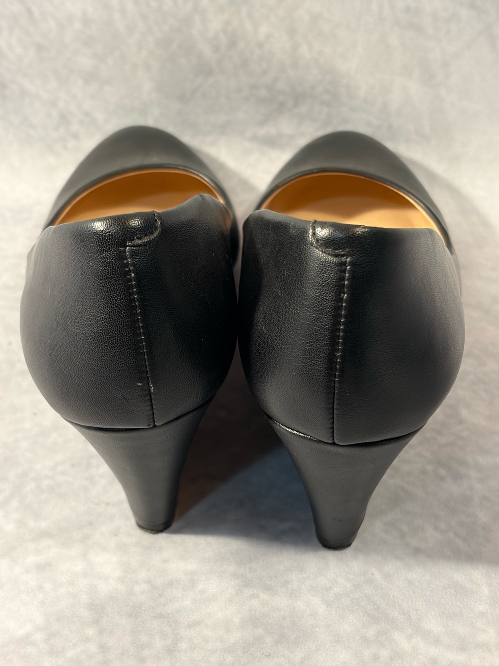 Jessica Simpson Black Wedge Pumps Heels Size 8 Classic Closed Toe - Picture 4 of 8
